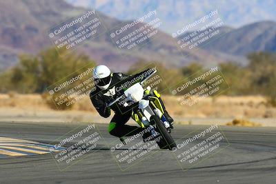 media/Jan-09-2022-SoCal Trackdays (Sun) [[2b1fec8404]]/Turn 14 (10am)/